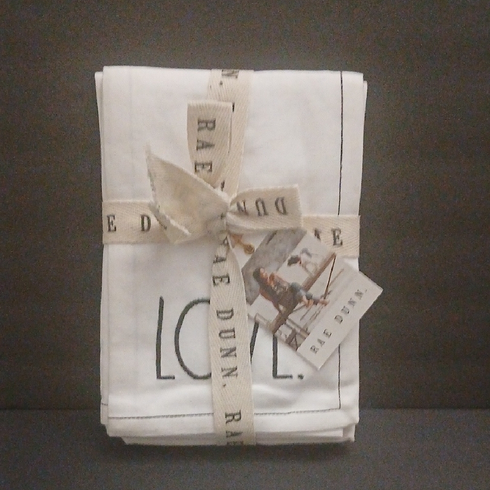 Rae Dunn White LOVE Embroidered  18" X 18" Napkins Set Of 4 NEW